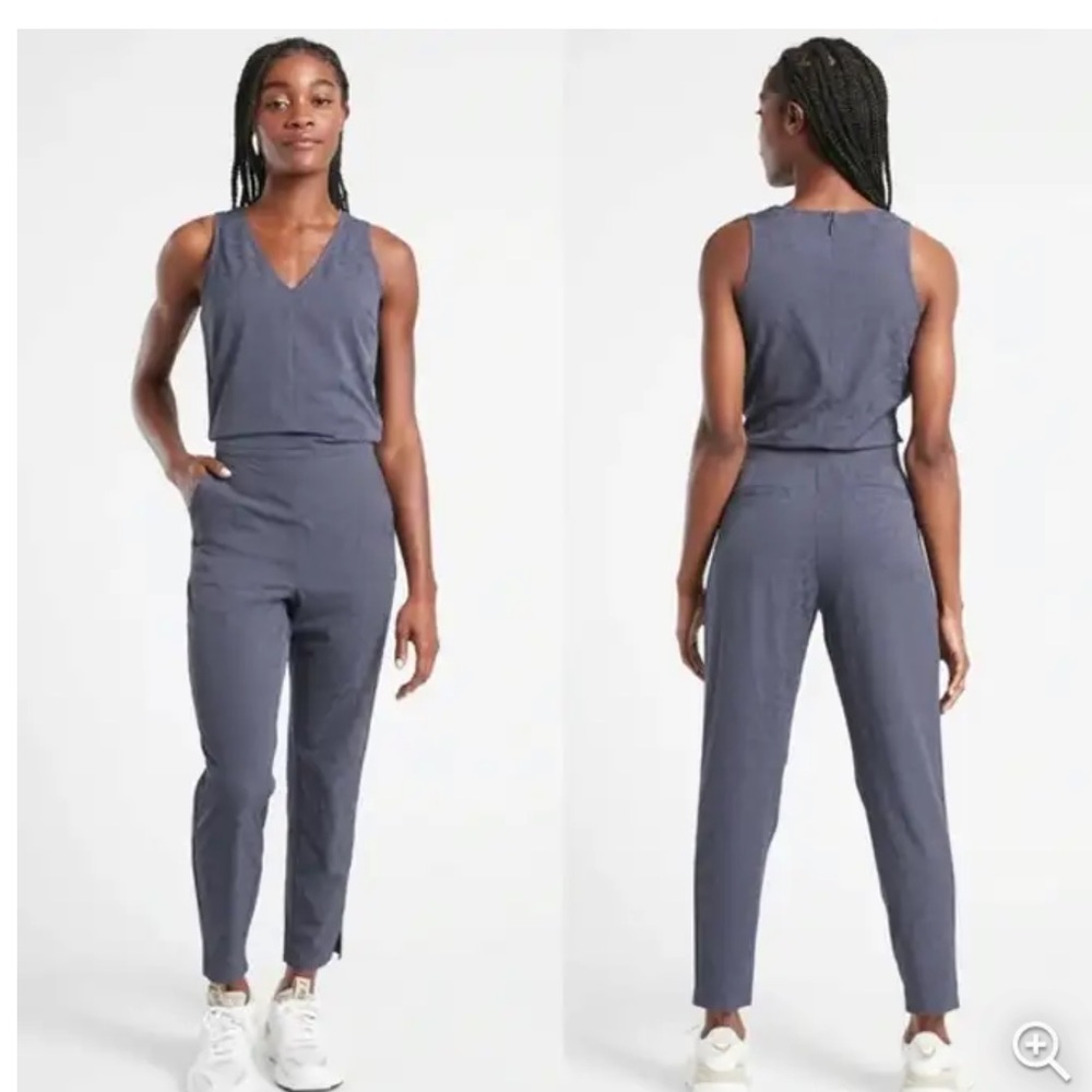 Athleta blue Brooklyn textured jumpsuit size 0